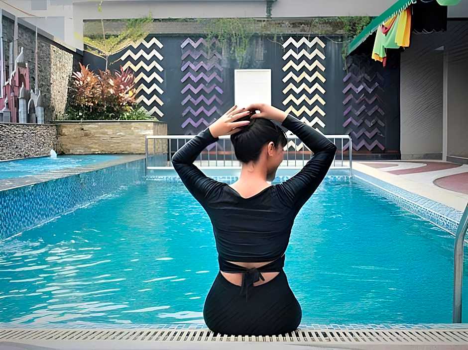 Royal Bay Hotel Makassar