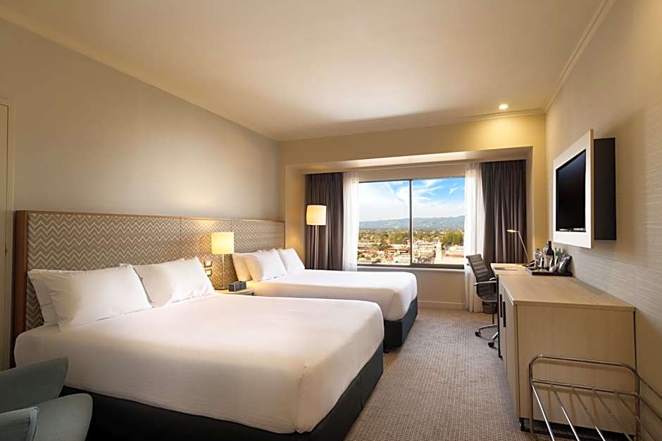 Stamford Grand Adelaide