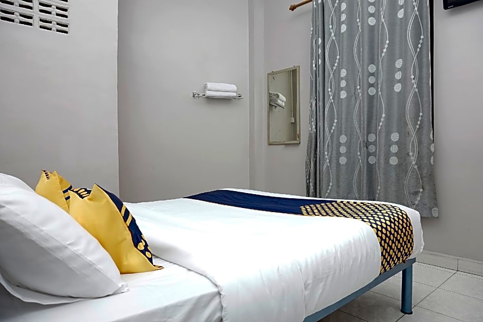 OYO 2200 Hotel Gunung Sari