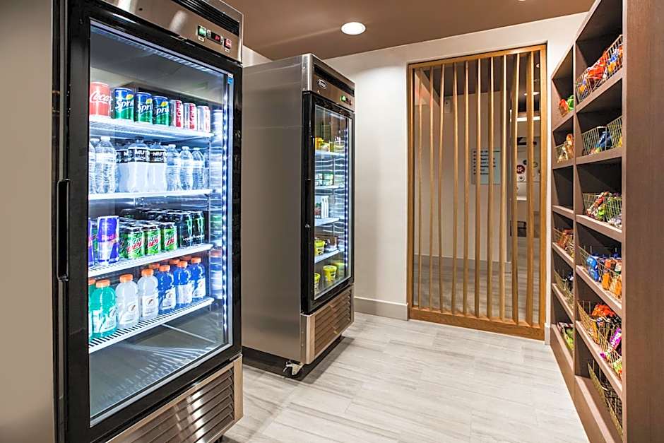 Holiday Inn Express Hotel & Suites Canton By IHG