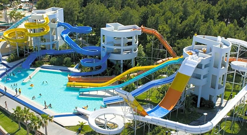 Rixos Sungate Hotel