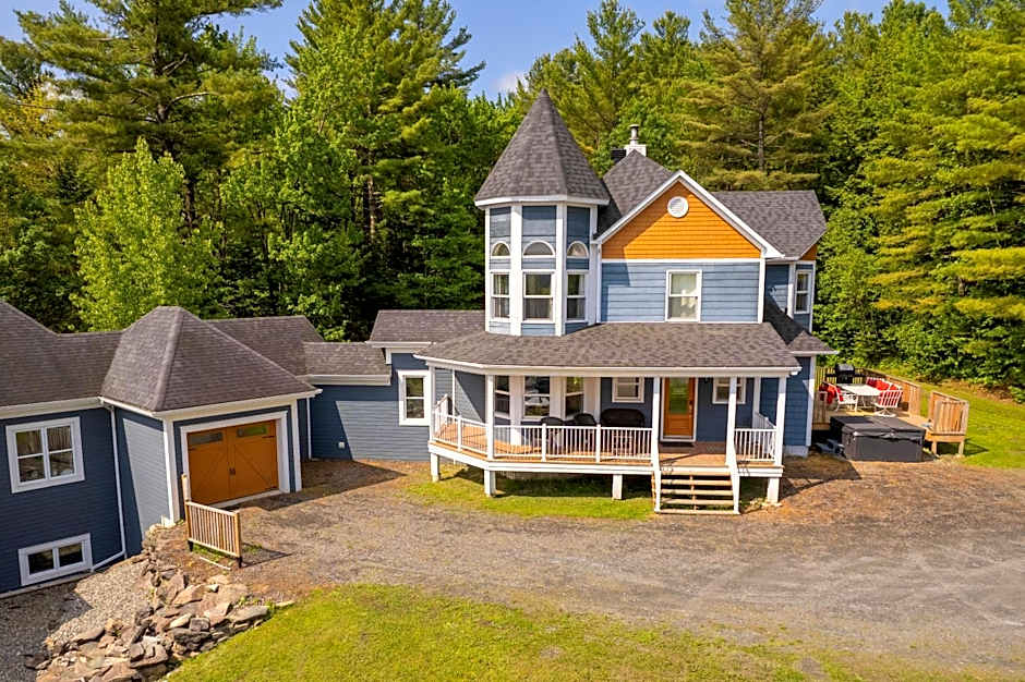 Au Sommet du Lac Magog