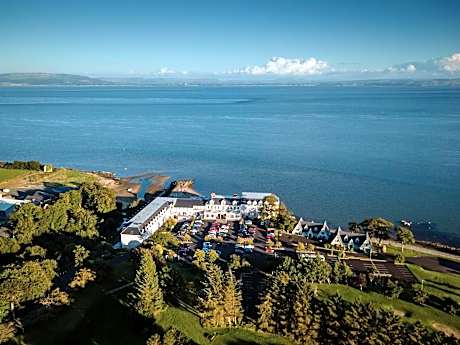 Redcastle Hotel