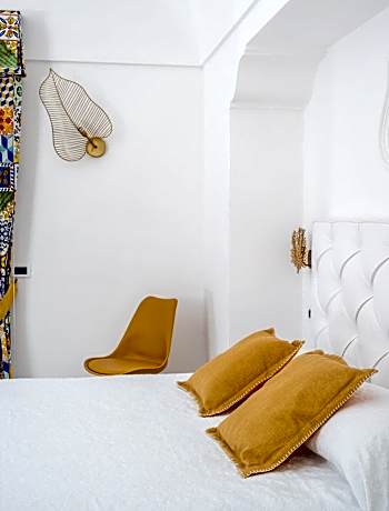 Double Room with Balcony and Sea View