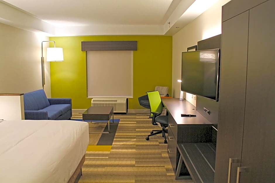 Holiday Inn Express & Suites St. Louise South I-55 By IHG