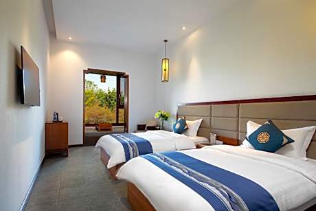 Premier Twin Room