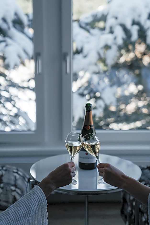 Waldhotel Fletschhorn Panoramic Retreat in Saas Fee