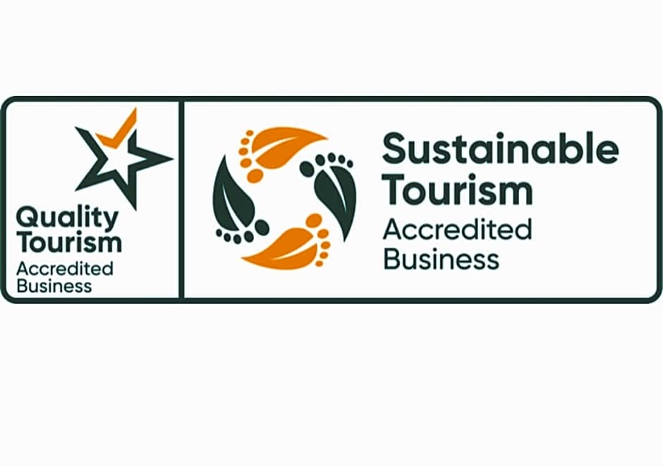 Accommodation @ Curlewis