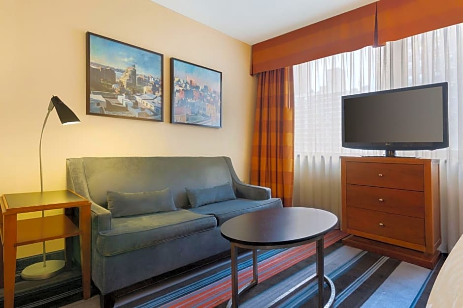 Residence Inn by Marriott New York Manhattan/Times Square