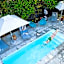 Twice Central Guesthouse