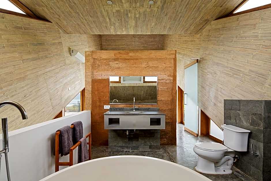 Seven Havens Residence