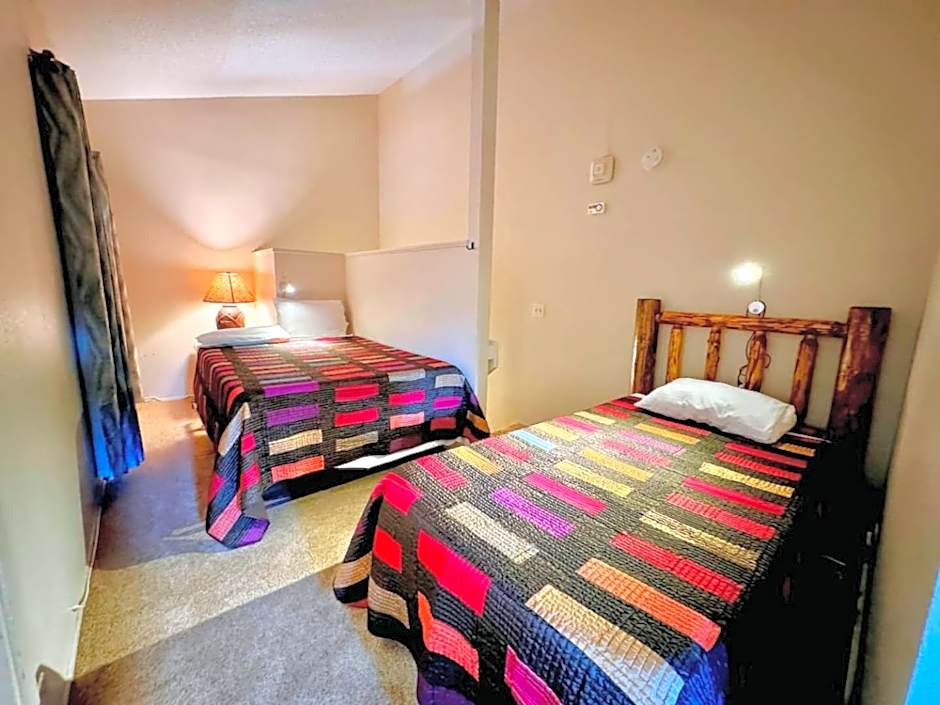 Mammoth Lakes Crestview Condo #50