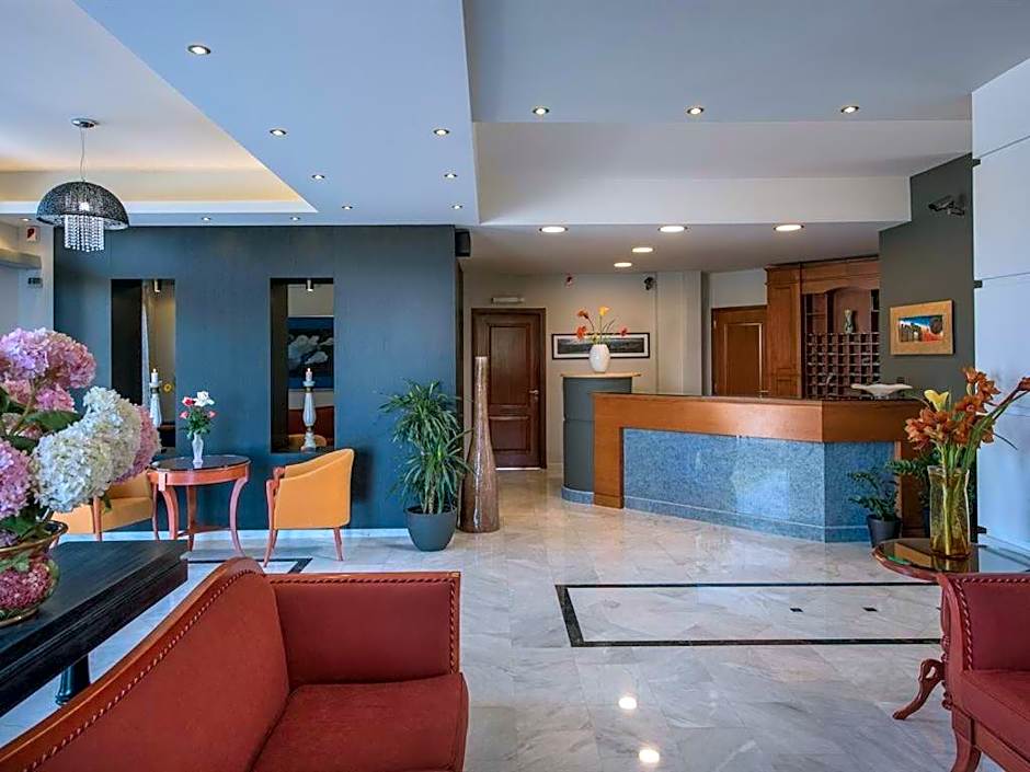 Lito Beach Hotel