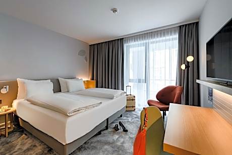 Privilege Room - Courtyard