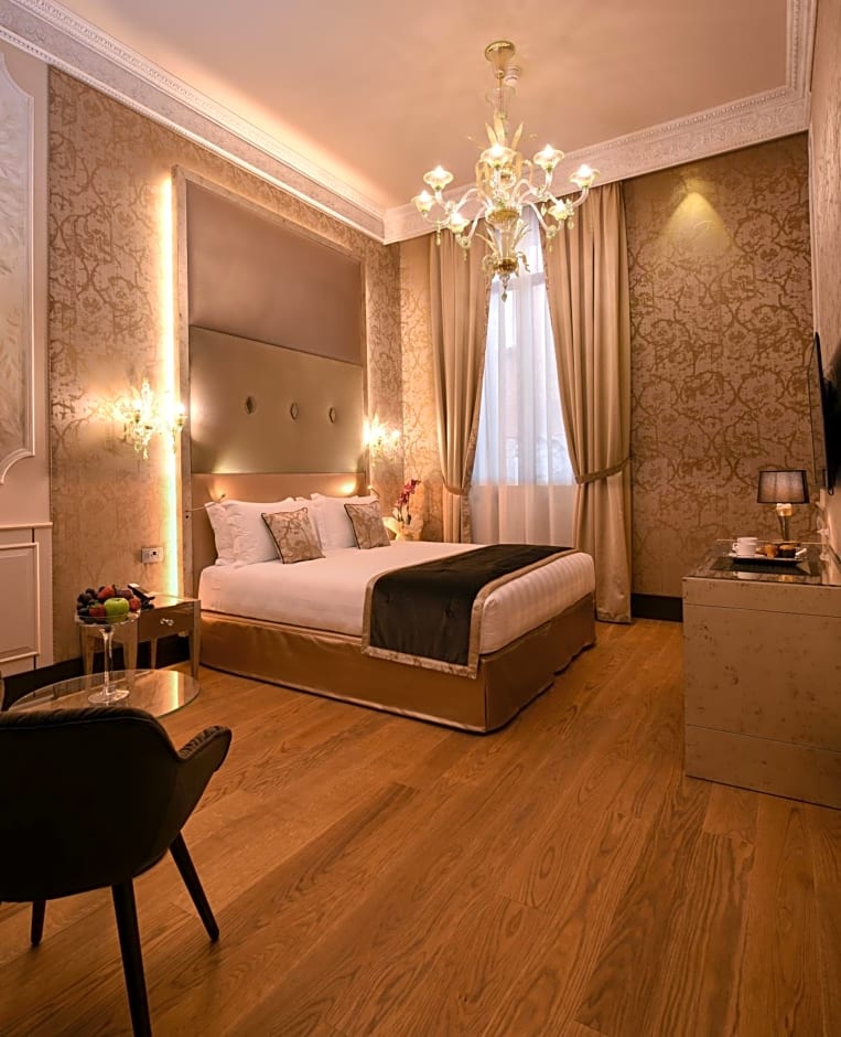 Santa Croce Boutique Hotel