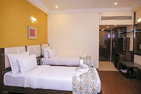 Classic Twin Room