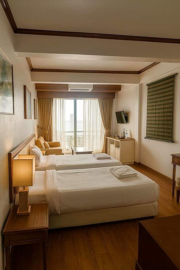 Orchid Hotel and Spa Kalim Bay