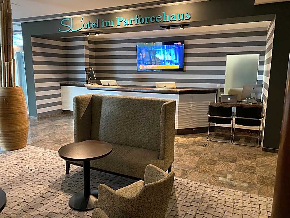 SL'otel im Parforcehaus
