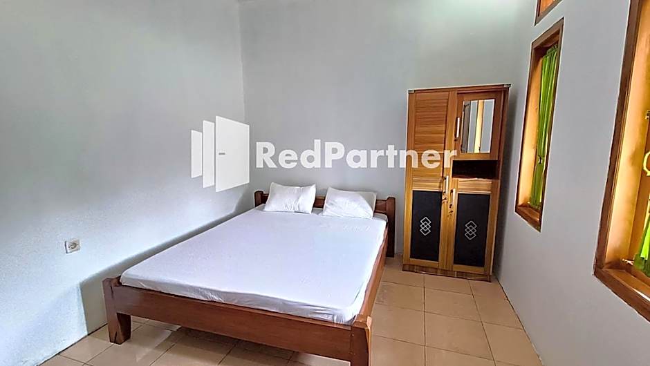 Jogo Segoro Homestay Mitra RedDoorz near Pantai Sundak Gunungkidul