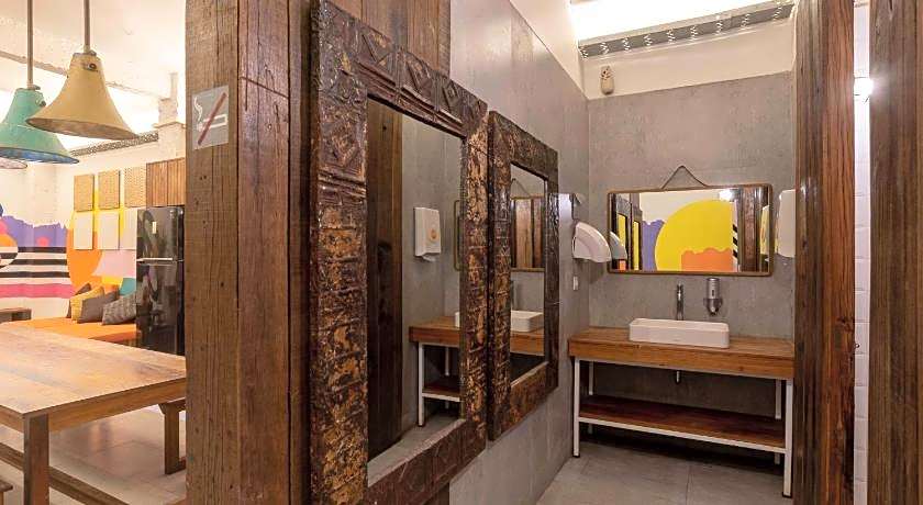 M Boutique Hostel Legian