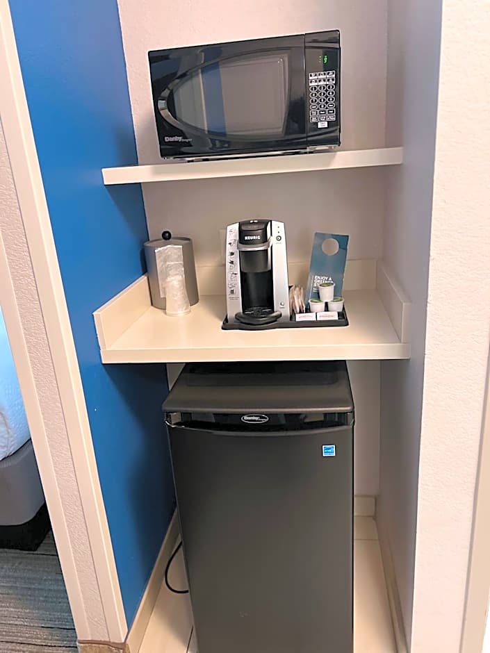 Holiday Inn Express And Suites Mobile - University Area By IHG