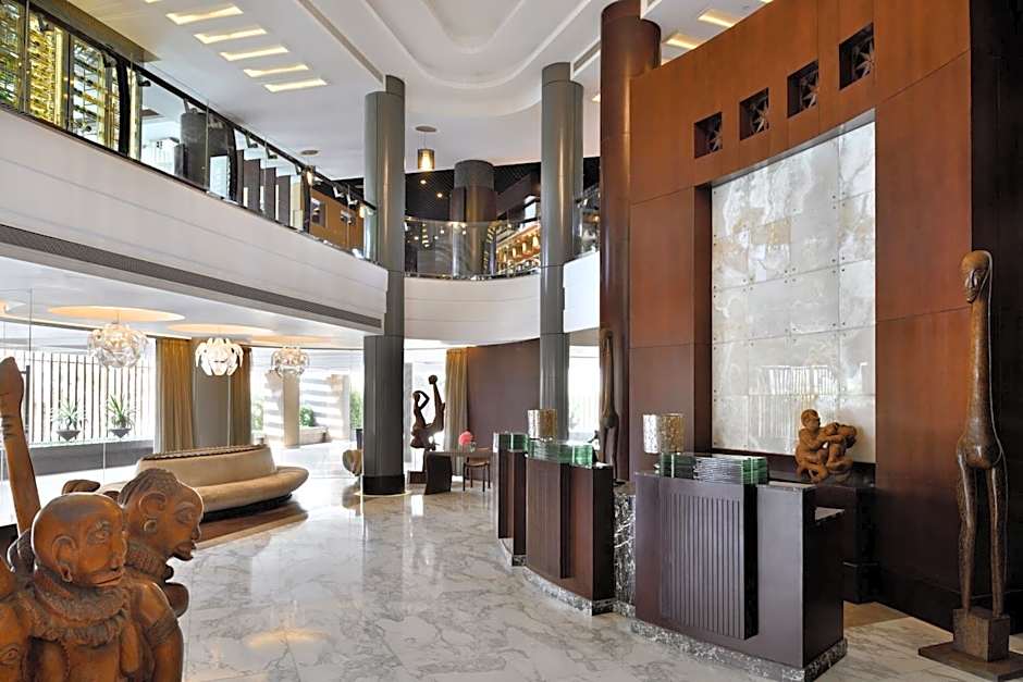 Sankara Nairobi, Autograph Collection