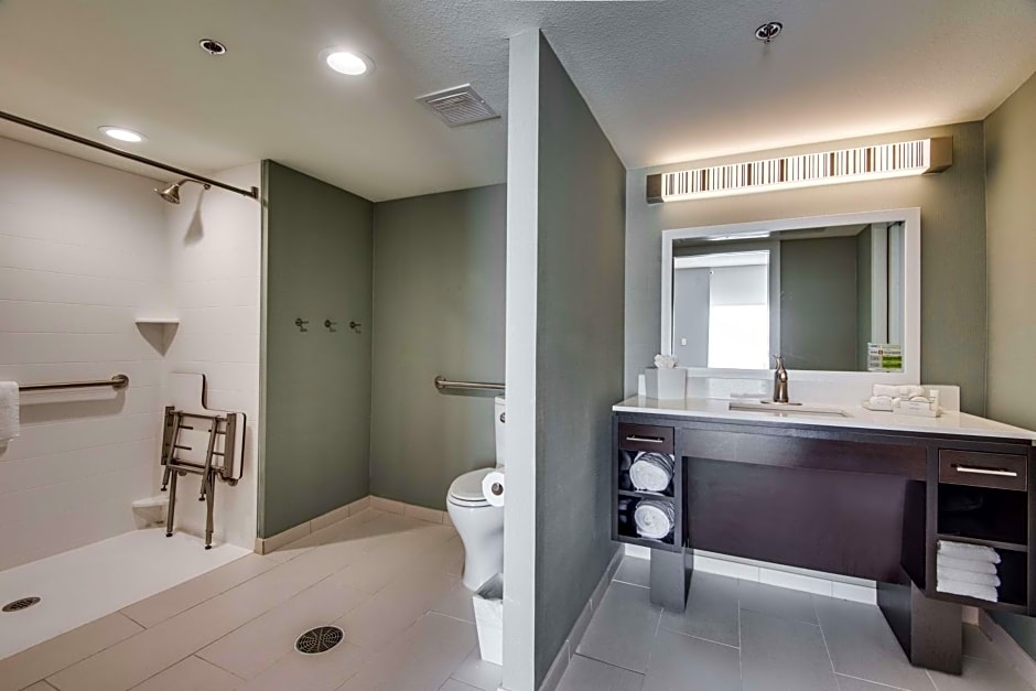 Home2 Suites by Hilton DFW Airport South/Irving