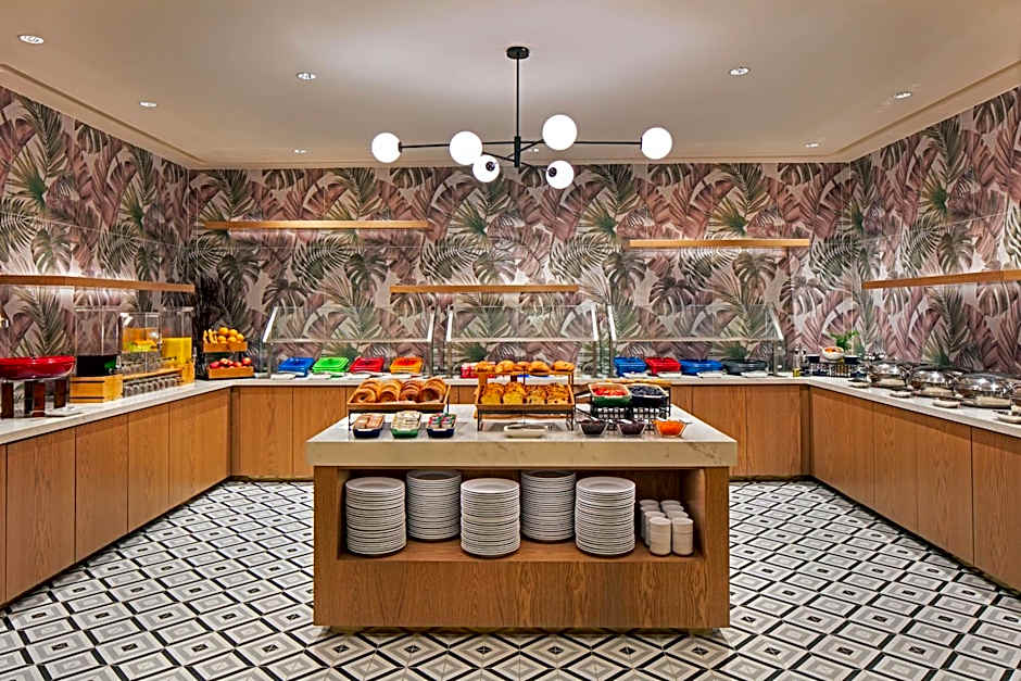 Sonesta Miami Airport