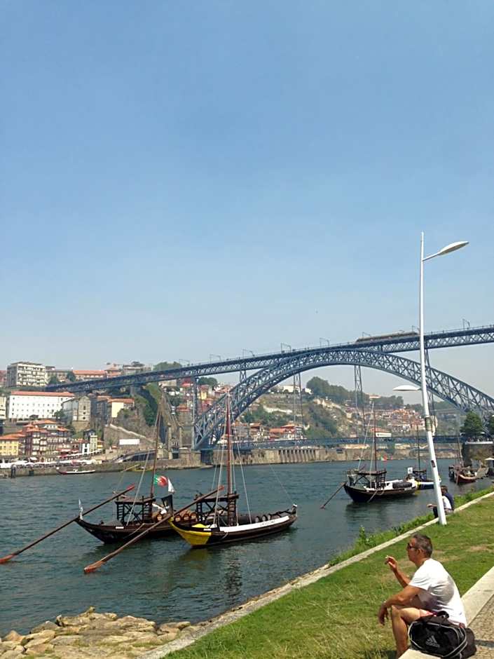 Residencial clérigos ROOM 3