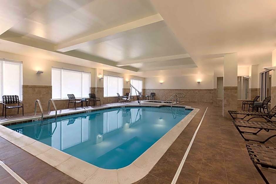 Hilton Garden Inn Falls Church