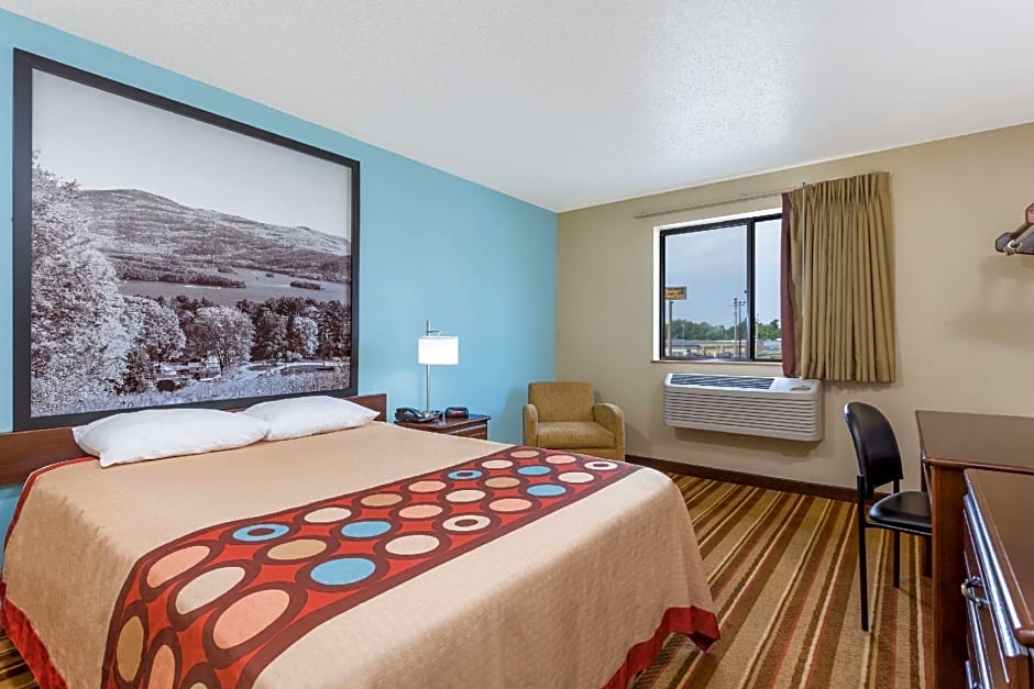 Super 8 by Wyndham Danville VA