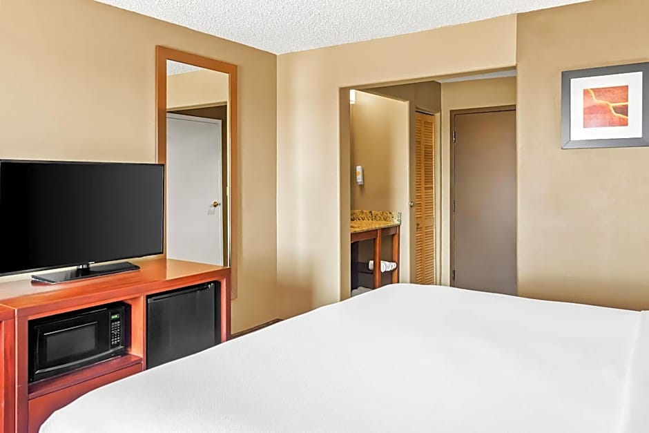 Comfort Inn Santa Fe South