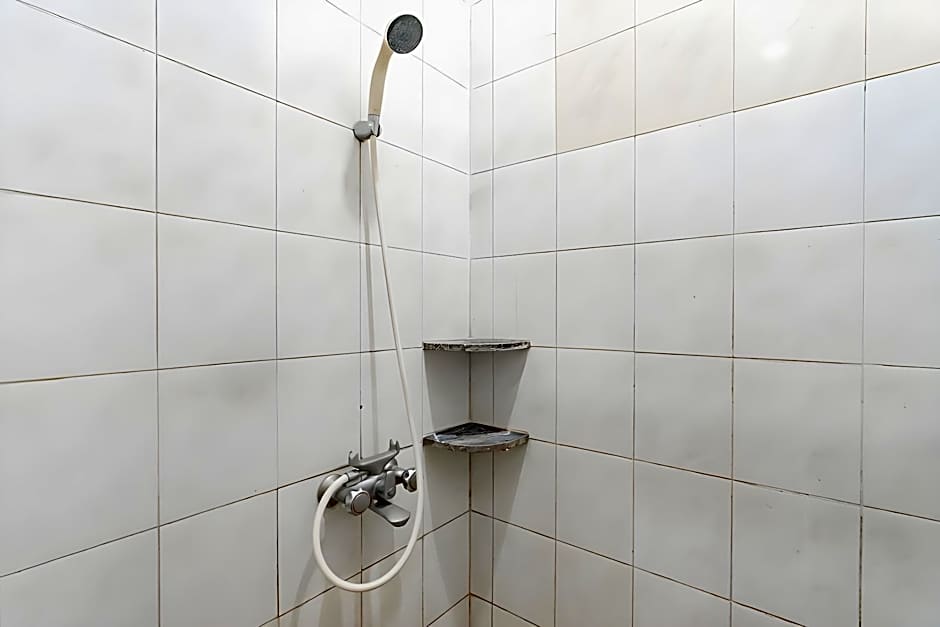 KoolKost near Simpang Dago 2 (Minimum Stay 6 Nights)                                            