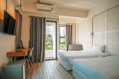 Deluxe Twin Room for 2 people