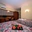 New Petit Hotel