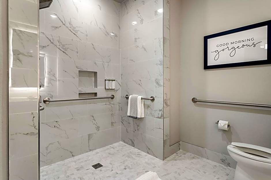 Cambria Hotel Austin Uptown near the Domain