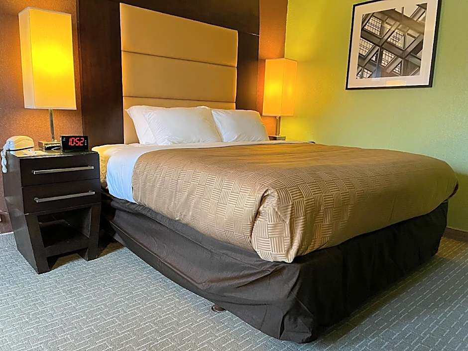 Clarion Inn