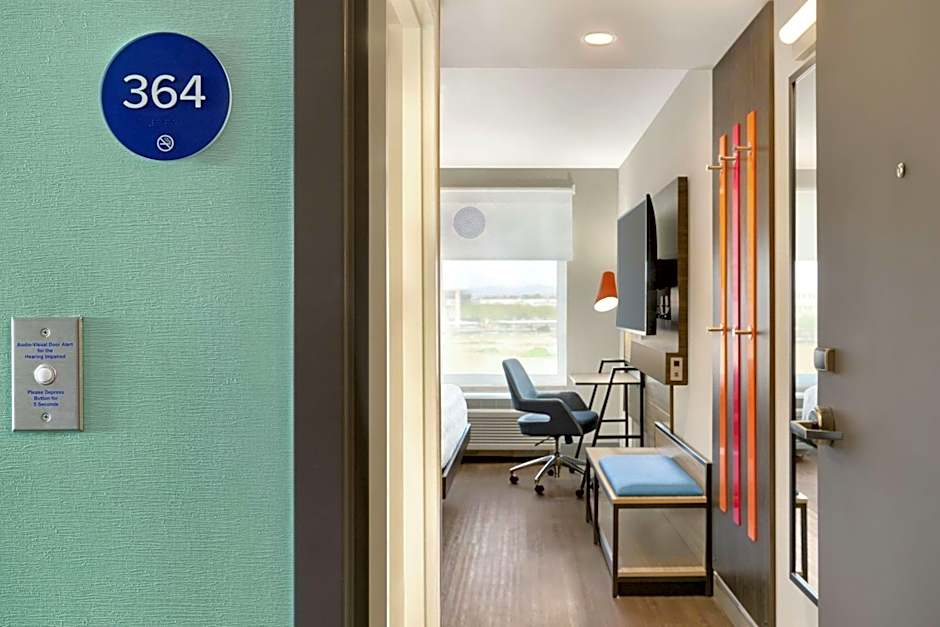 Tru By Hilton Scottsdale North