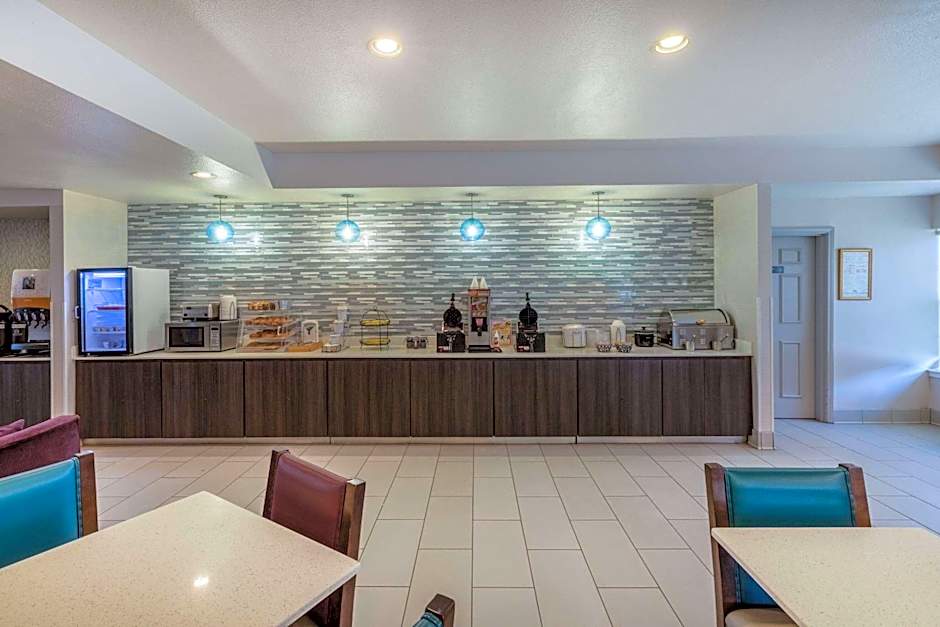La Quinta Inn & Suites by Wyndham Rockwall