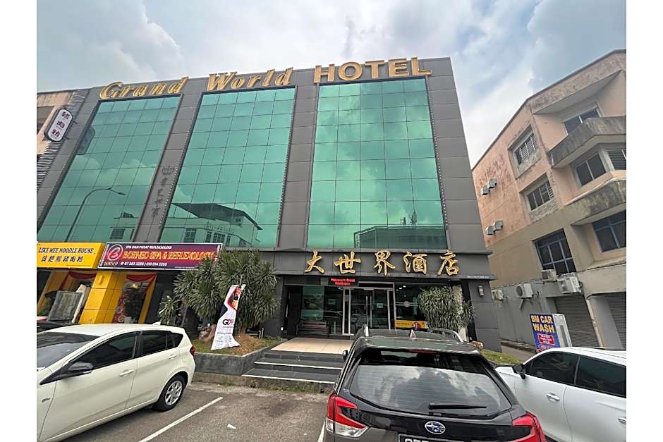 Grand World Hotel