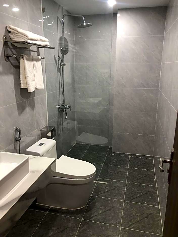 Central Halong Hotel