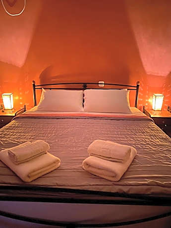 Αγγελική Τσαμη - Seascape Rooms Ilia