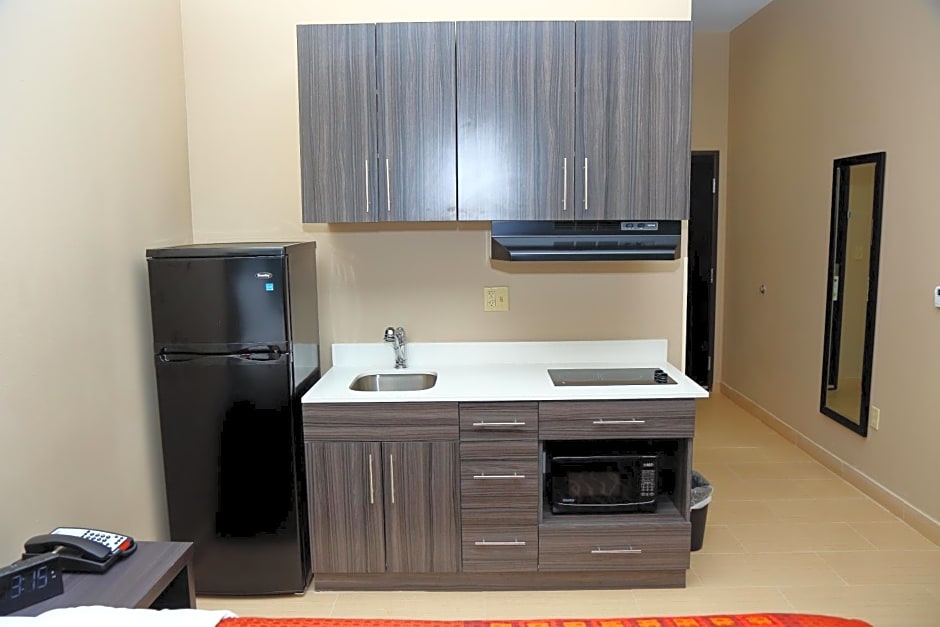 Americas Best Value Inn & Suites Prairieville
