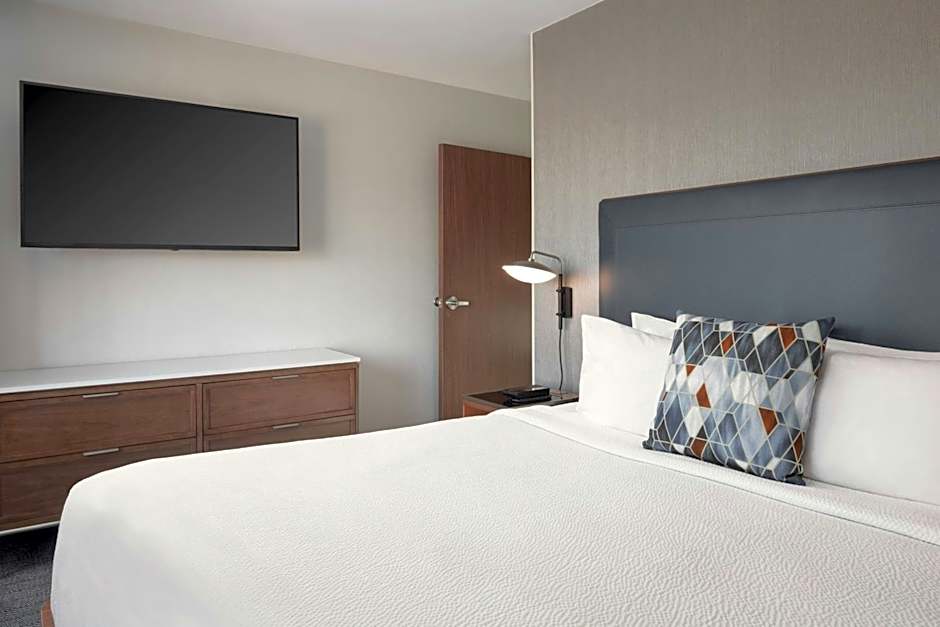 Courtyard by Marriott Farmington