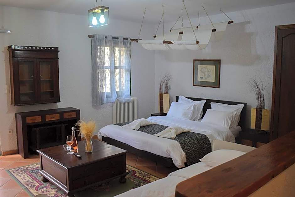 Muntenia Inn Apartments and Suites