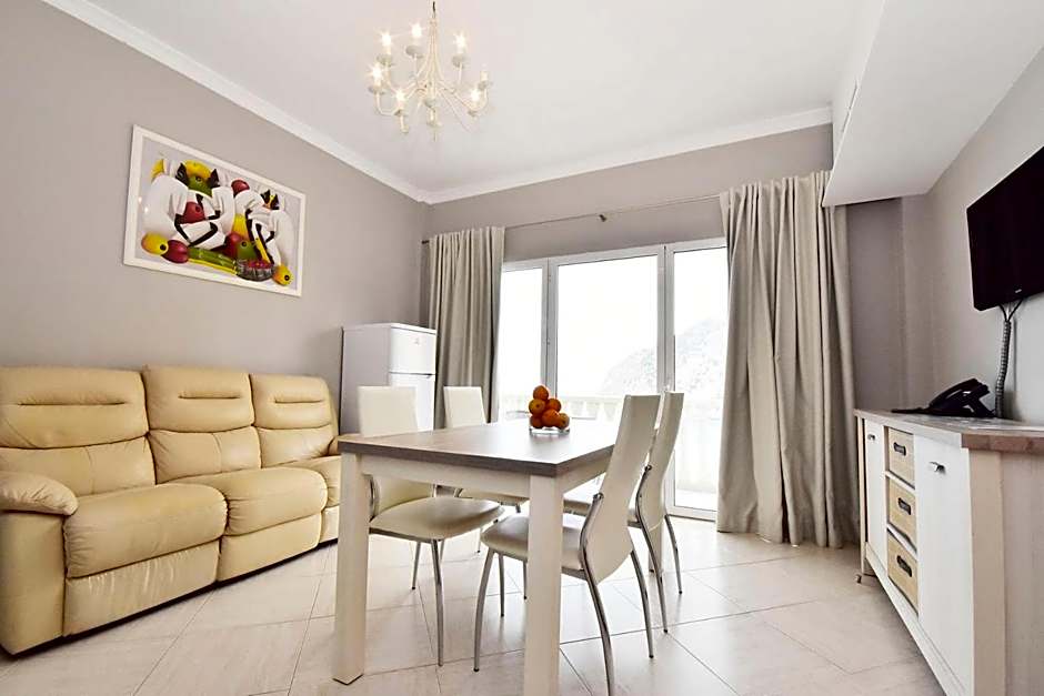 Aparthotel Ola Blanca