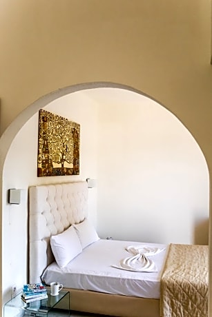 Double Room - Upper Floor