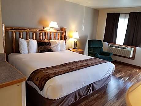 King Room with Mountain View