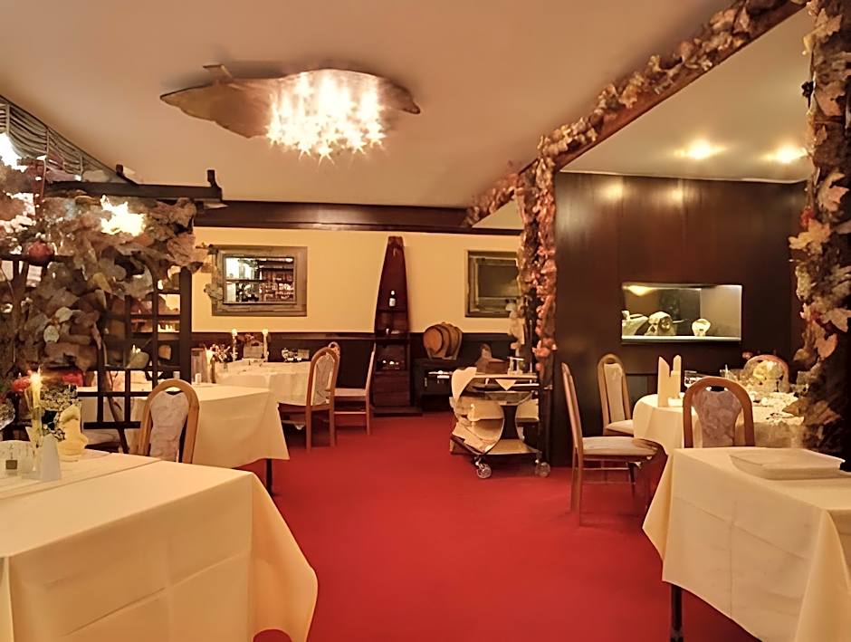 Hotel Grille