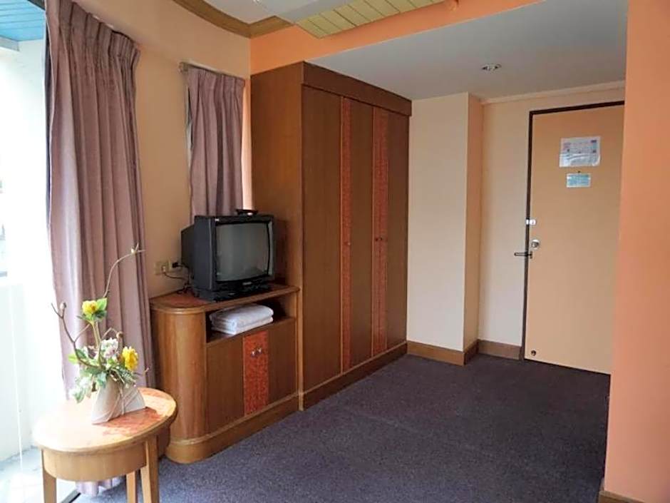 Tanaphat Hatyai Hotel